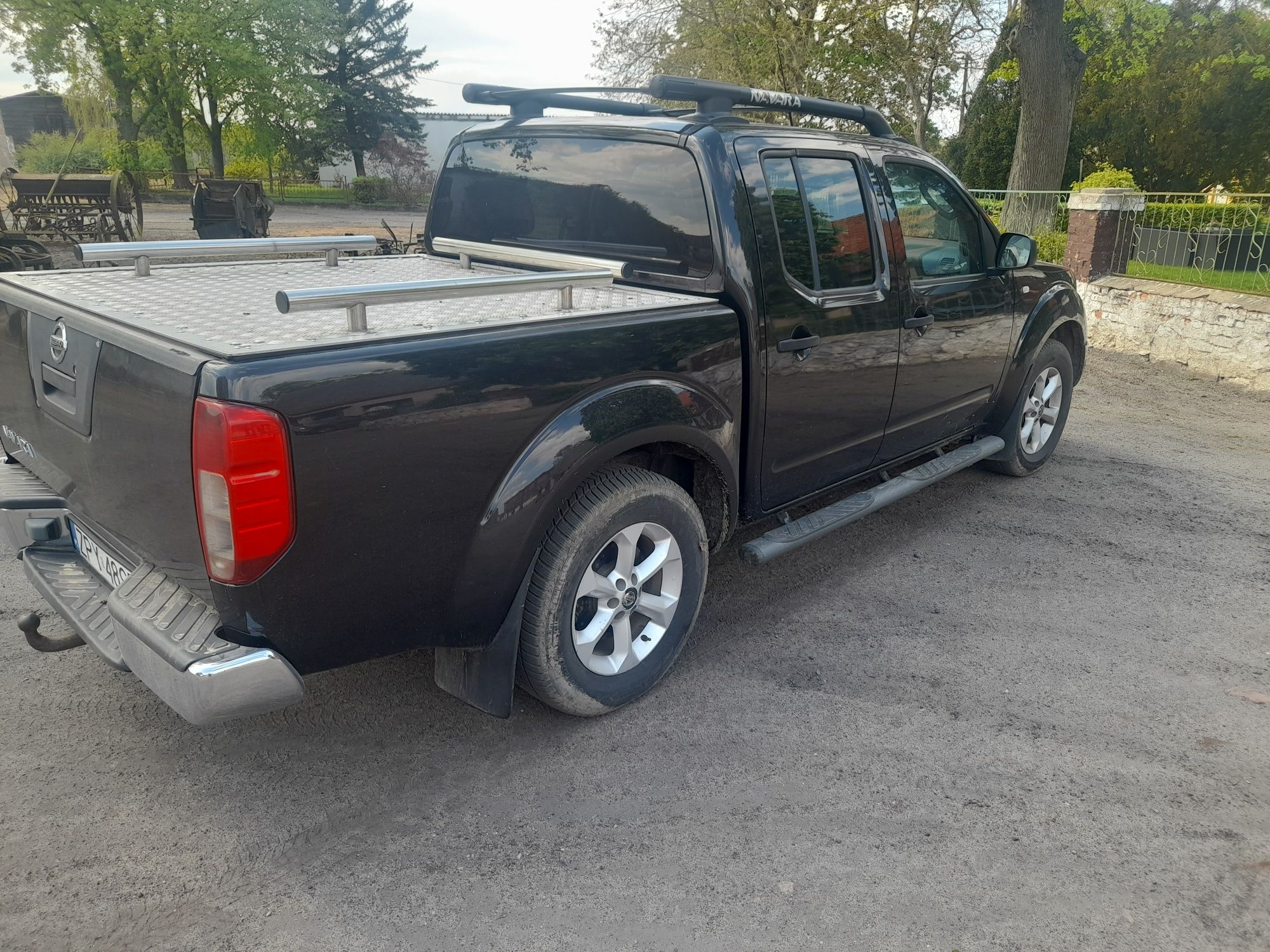 Nissan  Navara  d40