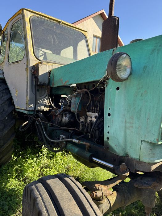 ЮМЗ сила) на дозаторі і стартері