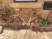 Bicicleta antiga para restauro -Cibor