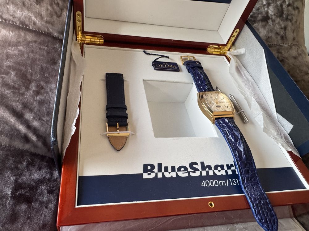 Vendo Delma Chronograph em ouro 18 quilates ou troco por Rolex.