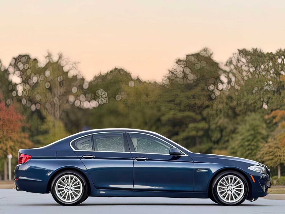 BMW 5 Series      2013