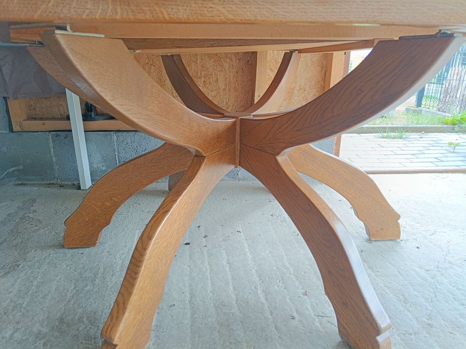 Stół dębowy rozkladany