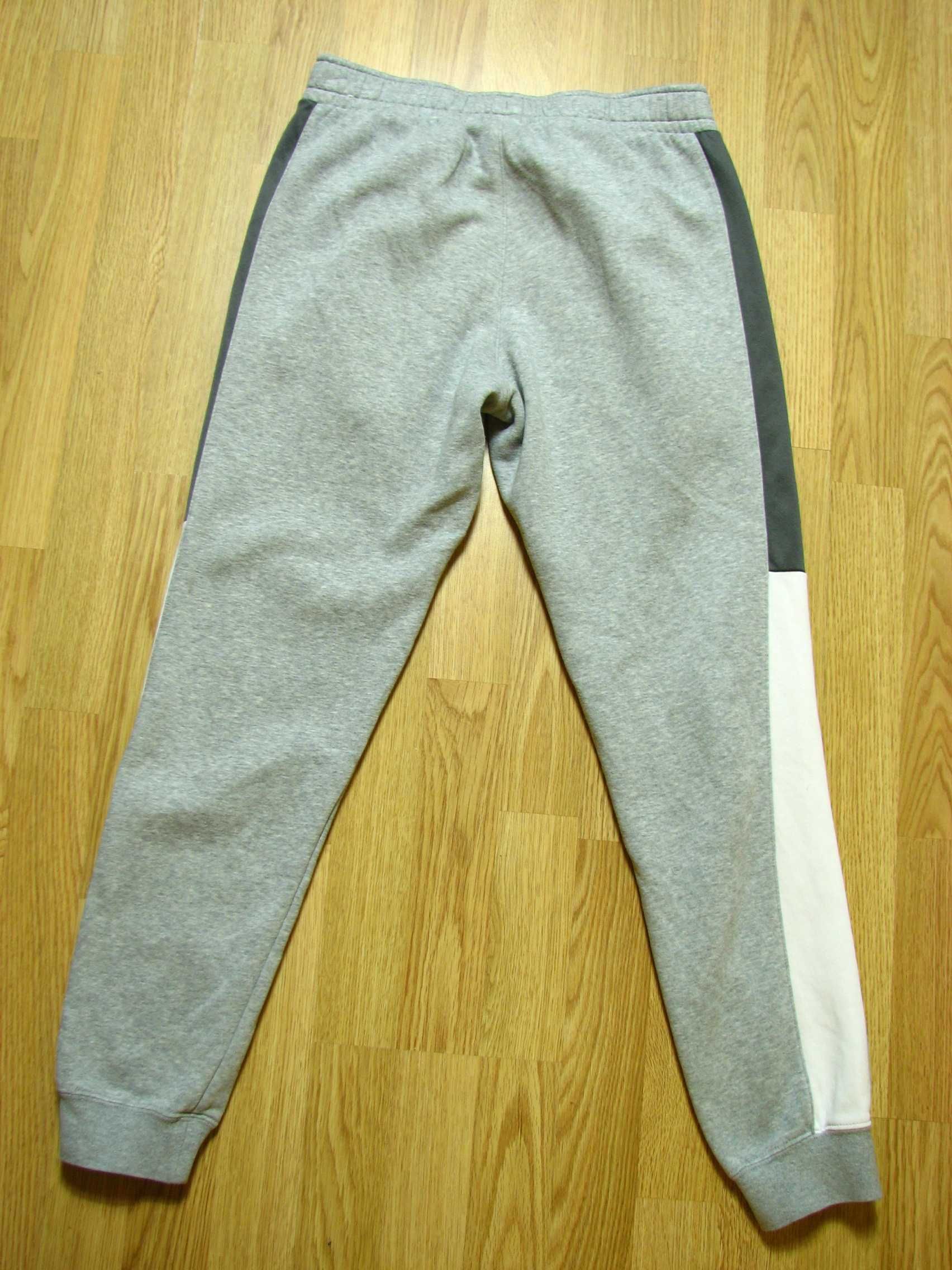 Spodnie Nike NSW Fleece Hybrid Jogger