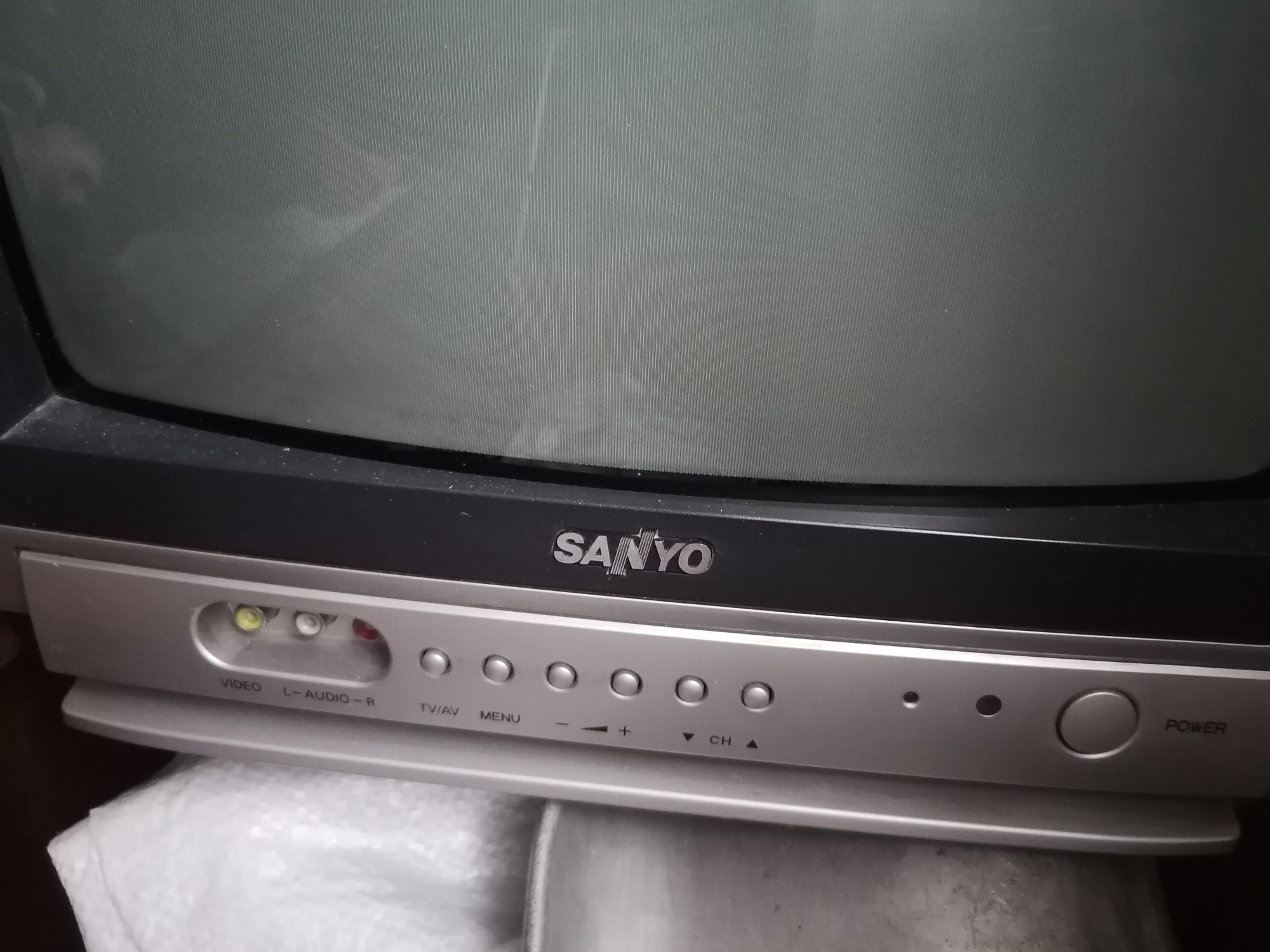 Продам телевізор Sanyo