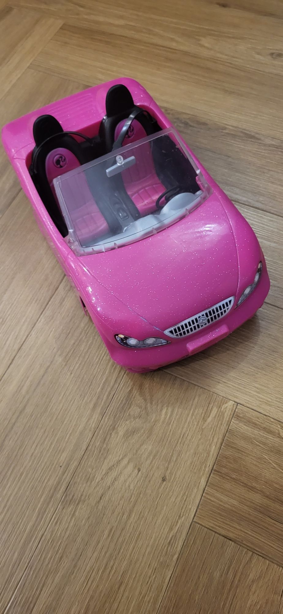 Auto dla Barbi różowe