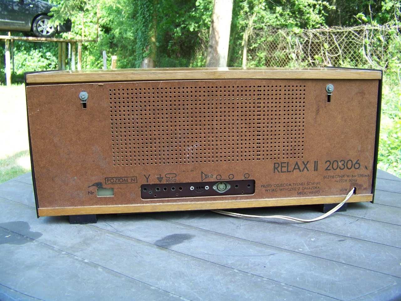 Stare radio lampowe Relax II Bardzo ładne sprawne.