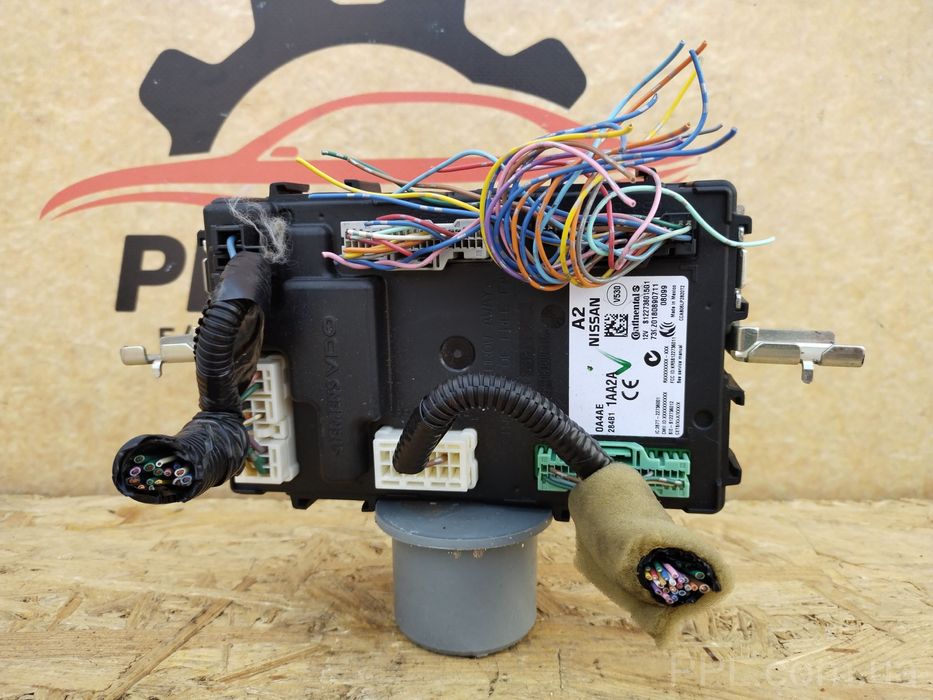 Nissan Murano Z51 2008-2014 Блок управления комфортом 284B11AA2A