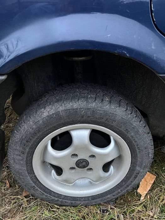 Wolksvagen Passat B4 1,8 моно інжектор