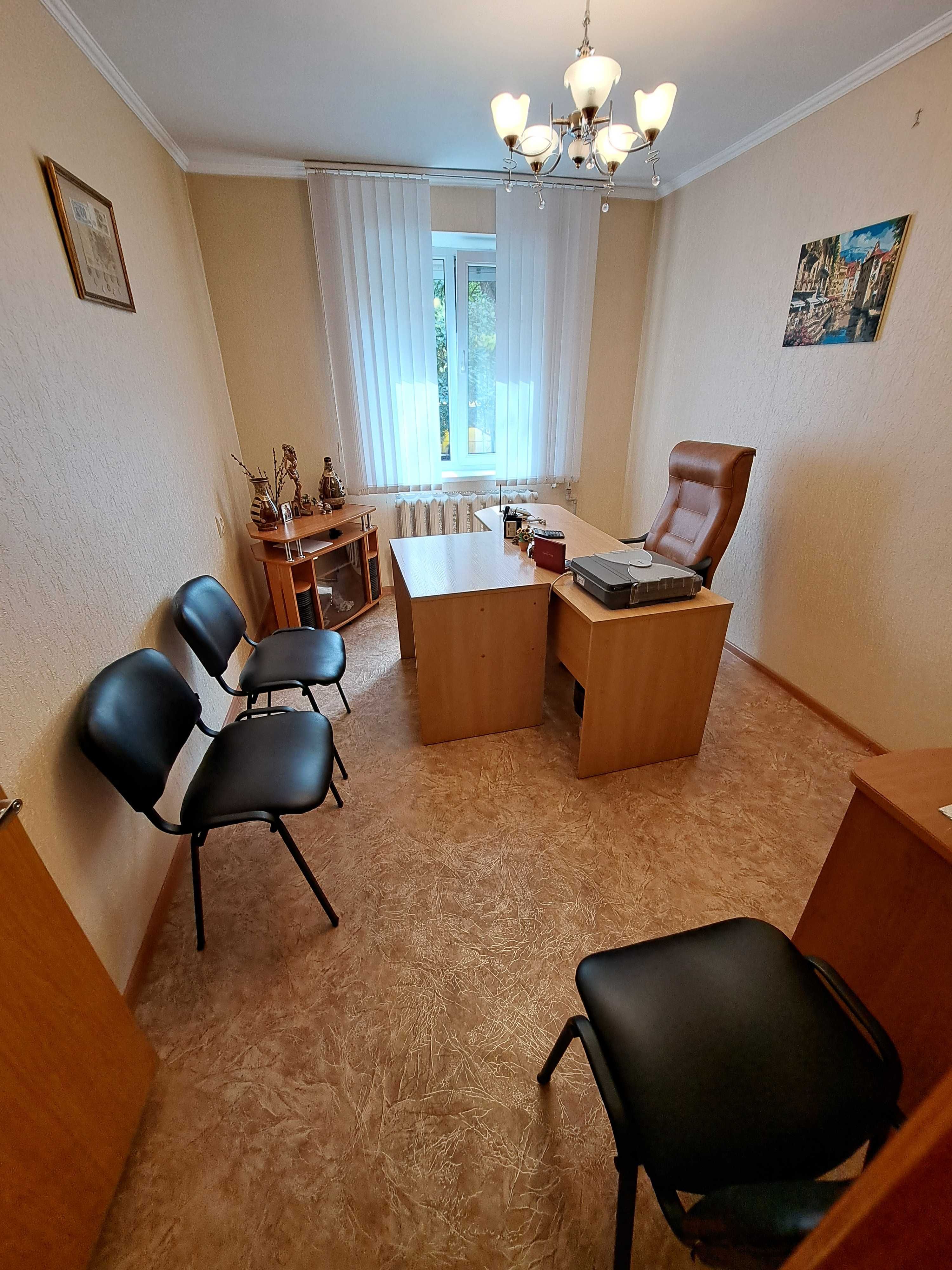 Продам свое помещение под офис на Заболотного/Семена Палия