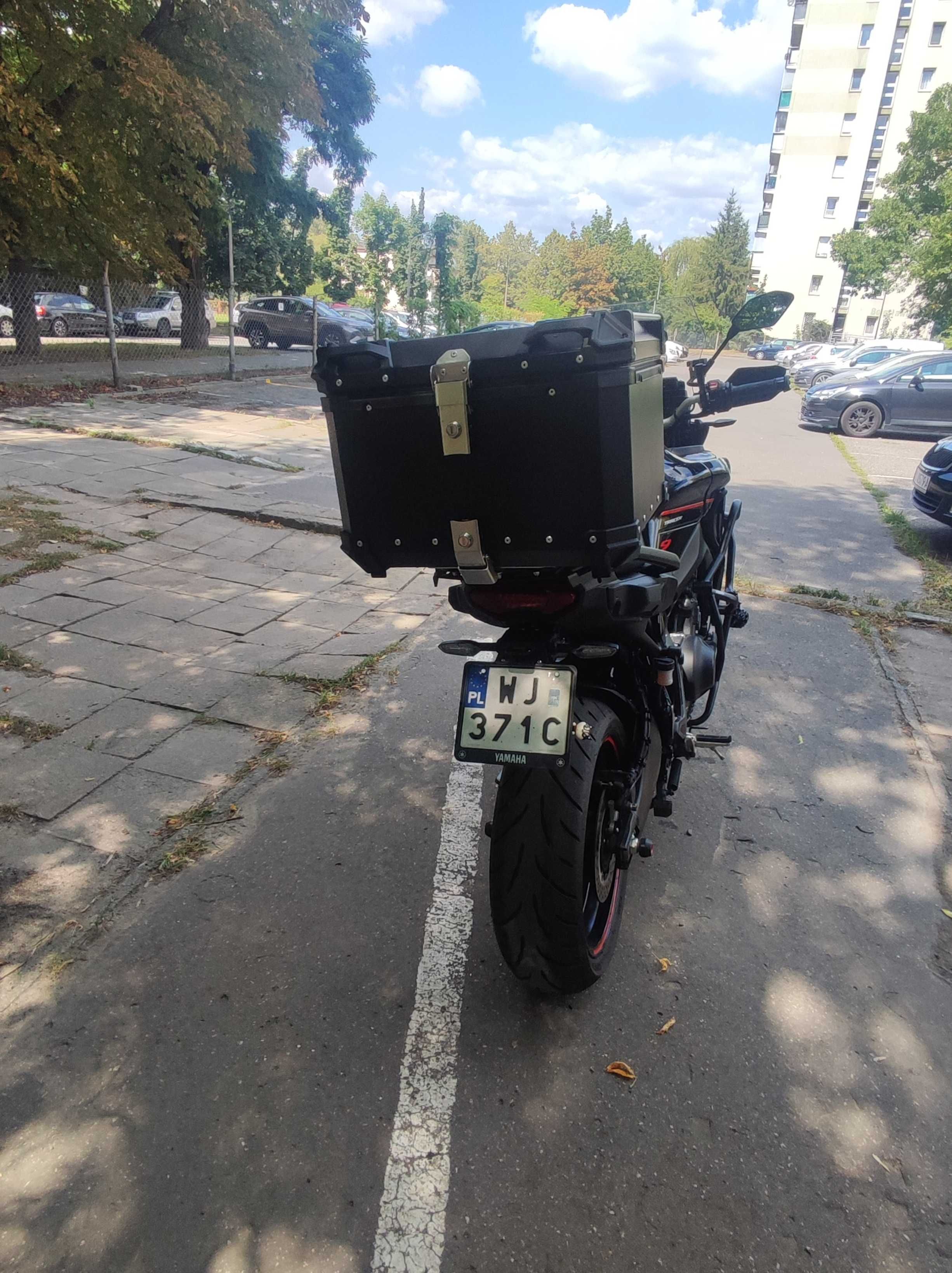 Yamaha tracer 9             .