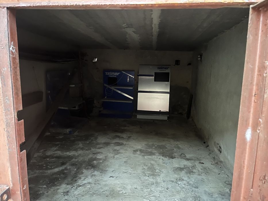 Гараж Княгині Ольги, 74 а