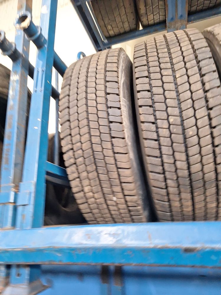 315/70R225 Recauchutado Camiao