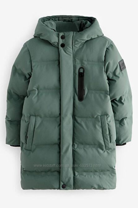 Зимова куртка Next в наявності