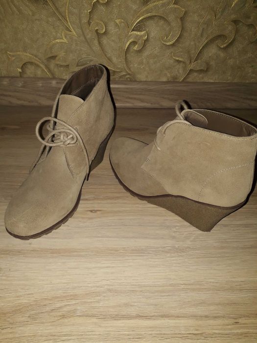 Ботильйони черевики ботінки