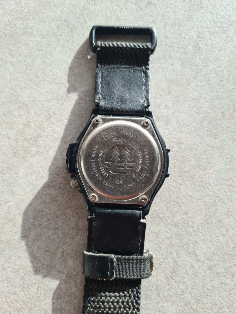 Zegarek casio forester