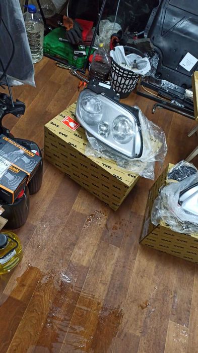 Фары Caddy фари кадди новые права лева фара кадди Caddy