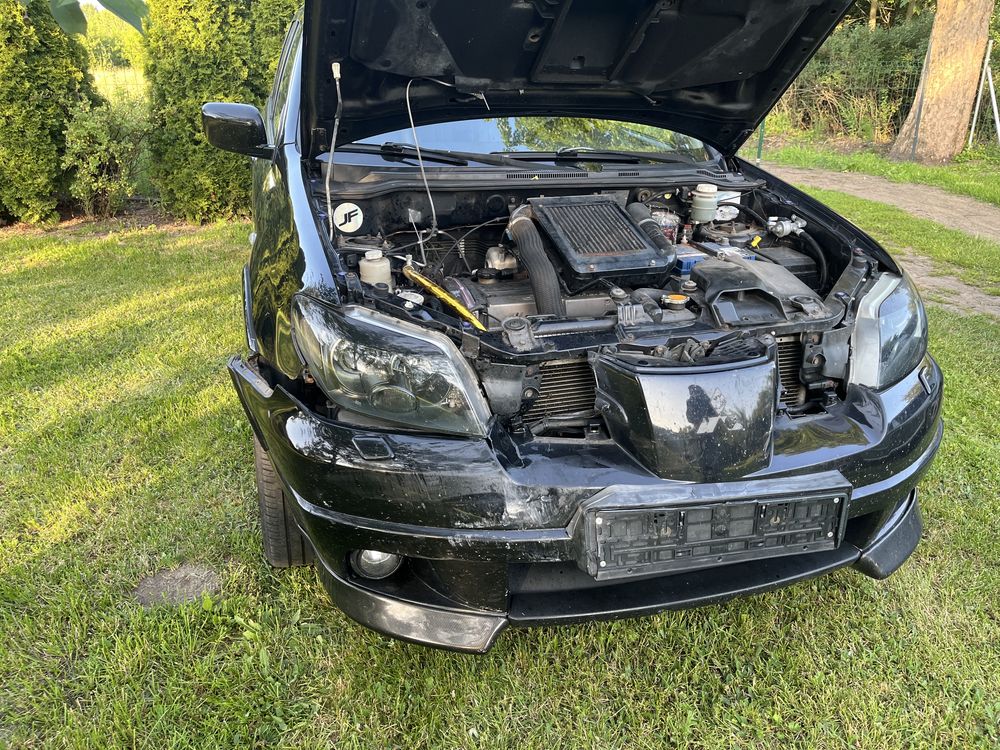 Mitsubishi Outlander 2.0T Lpg
