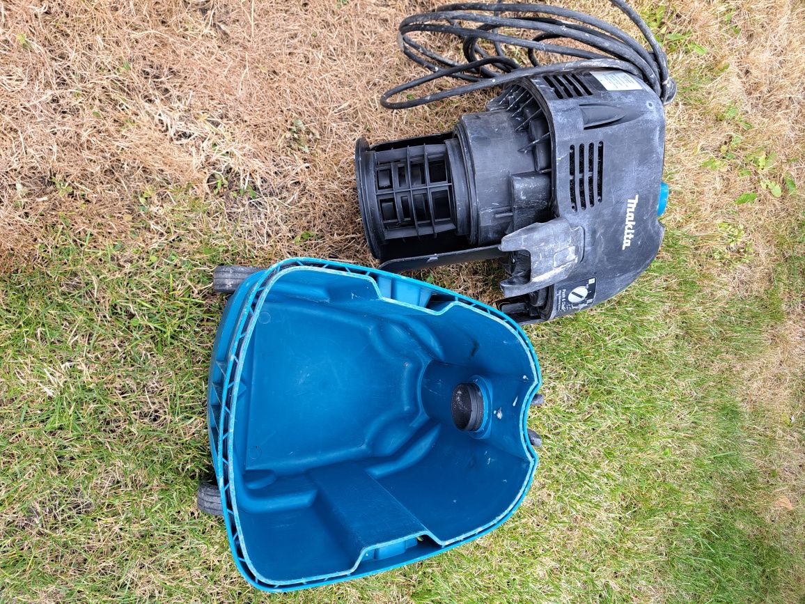 Makita odkurzacz 446L