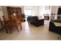 Apartamento T2 com varandas- Caldas da Rainha-Leiria. Ultimo Piso