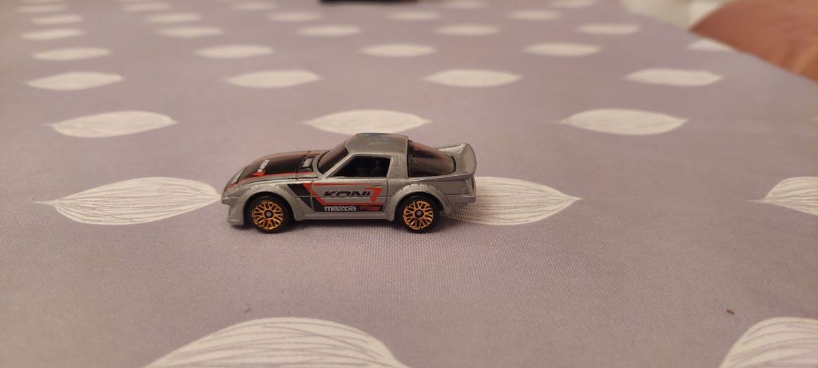 Hot Wheels, Mazda RX-7, 1:64