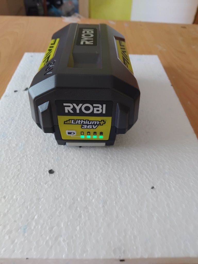 Akumulator RYOBI 36 V. 4.0 Ah.