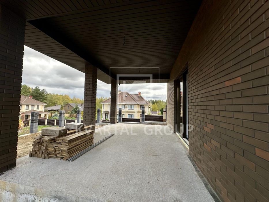 Продам котедж в предмісті Києва в елітному районі . Якісне будівництво