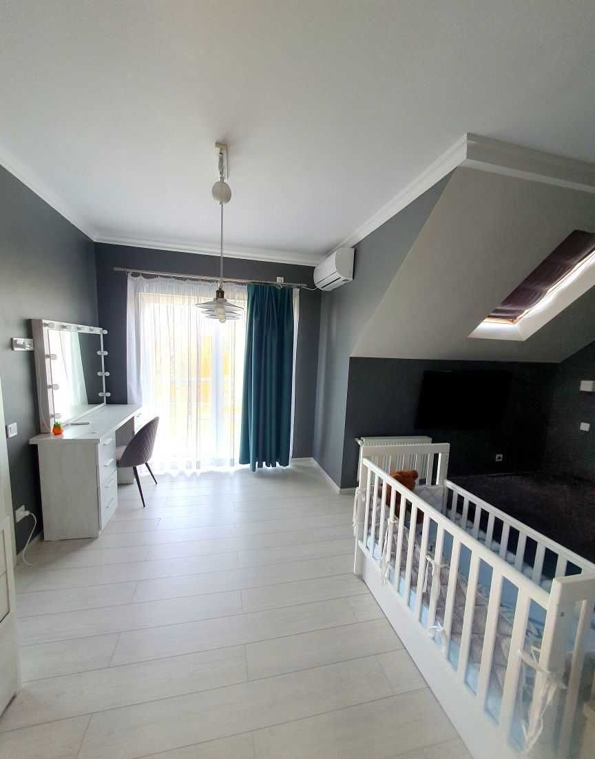 Продаж будинку 4 кімнати 120 кв ремонт, меблі, техніка