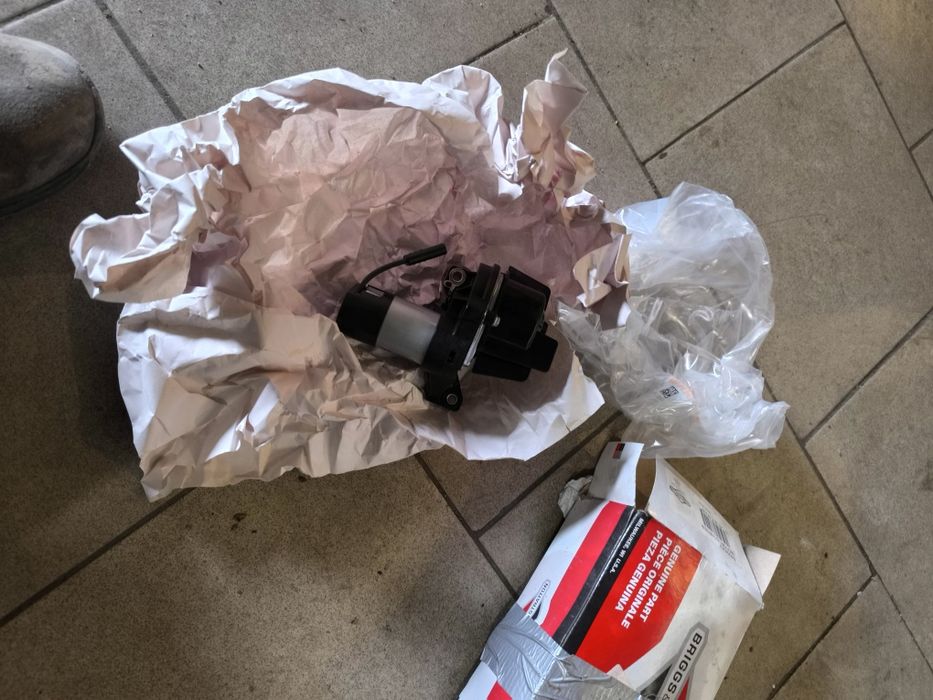 Rozrusznik B&S Briggs stratton Orginalny!!!