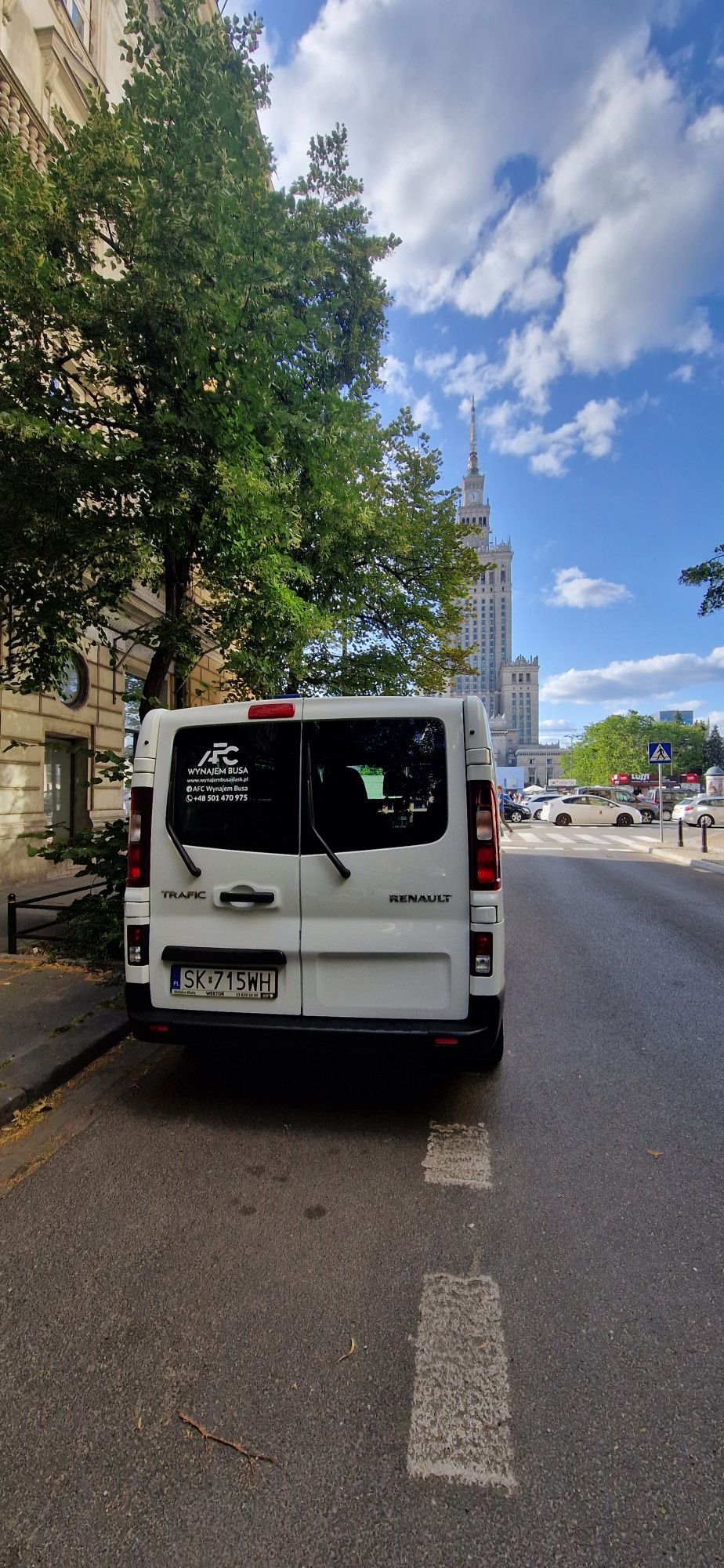 Wynajem Busa z Kierowcą Transport  Lotnisko Wesele Wczasy