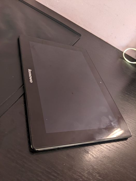 Планшет Lenovo idea tab s6000-h