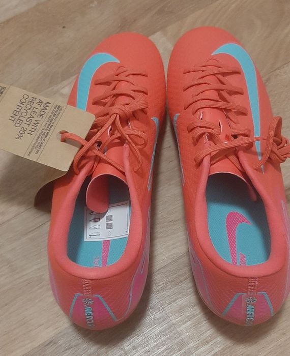 Nike zoom vapor 16 Academy 42.5