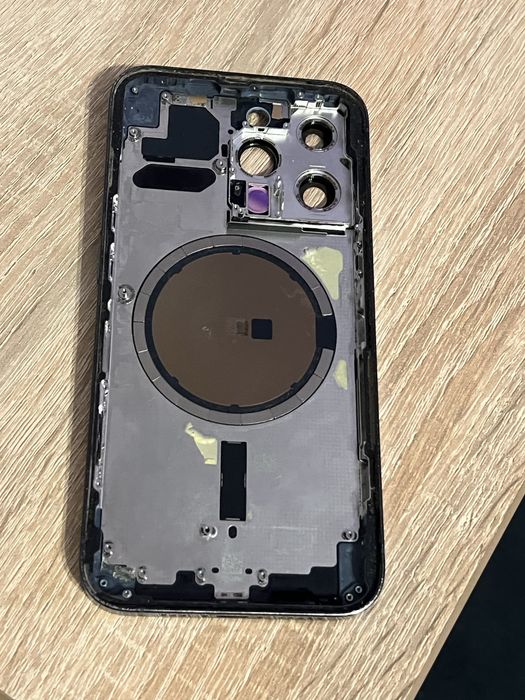 Корпус на айфон 13про