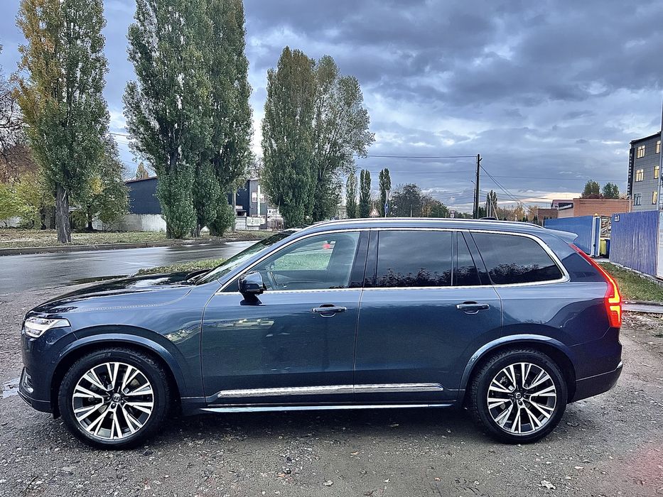 Volvo XC90 2021 2.0 AT (250 к.с.) MHEV AWD • Ultimate Bright
