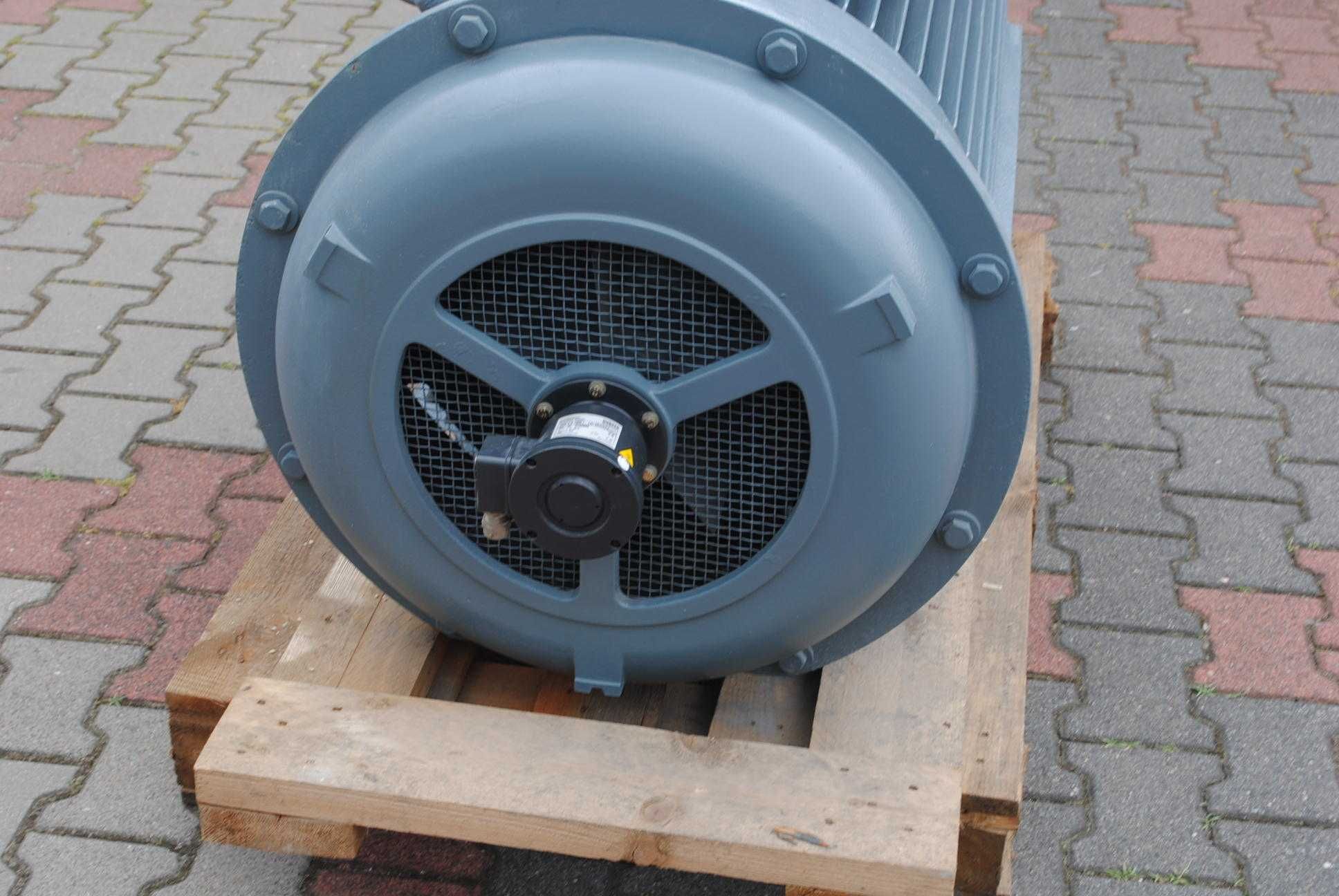 Silnik elektryczny 110kw. 988obr./min. Schorch + enkoder
