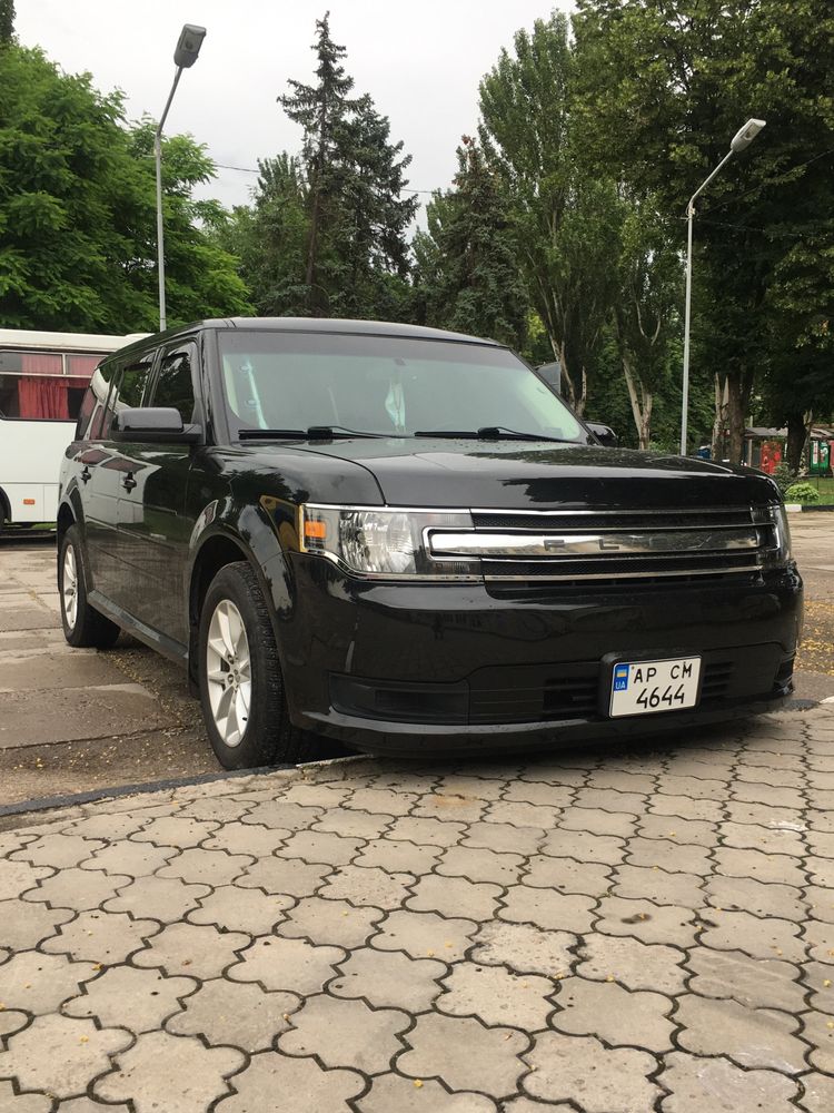 Минивен Ford Flex 2015