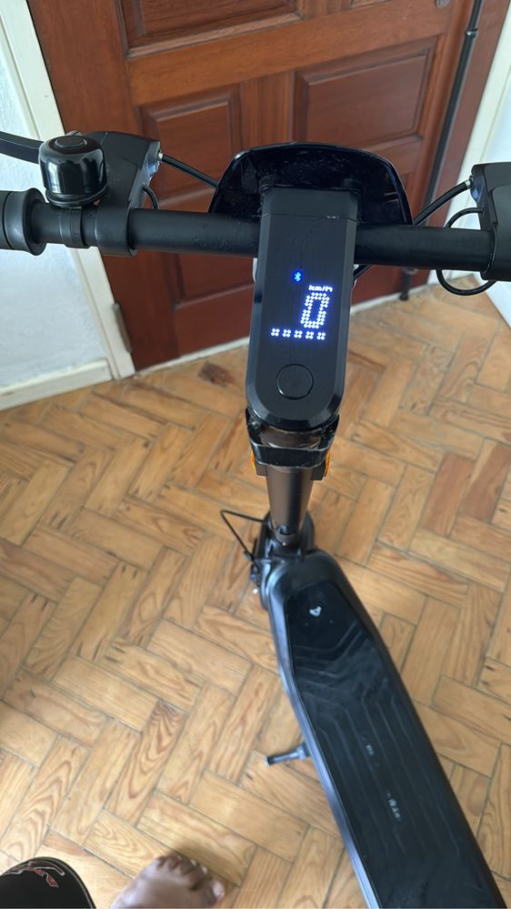 Vendo trotinete elétrica NIU KQI3 PRO