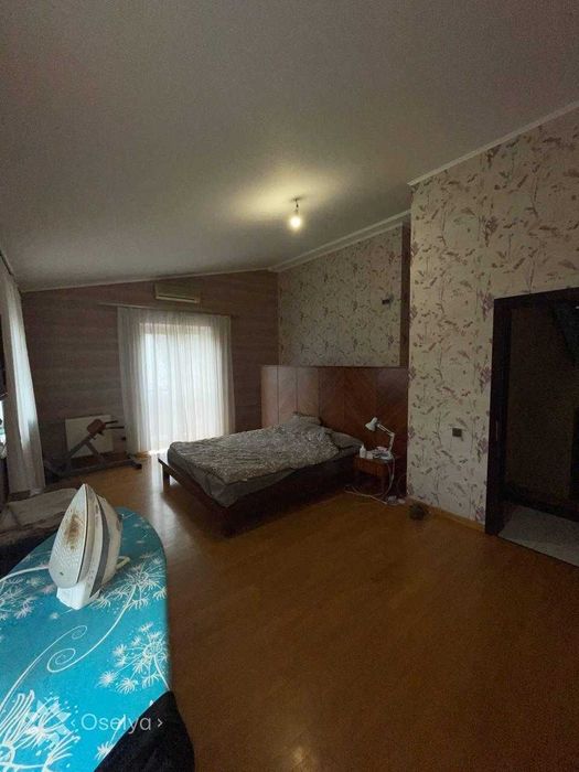 Продаж будинку 390 м² на ділянці 30с Київ Чайки 15хв до Житомирської