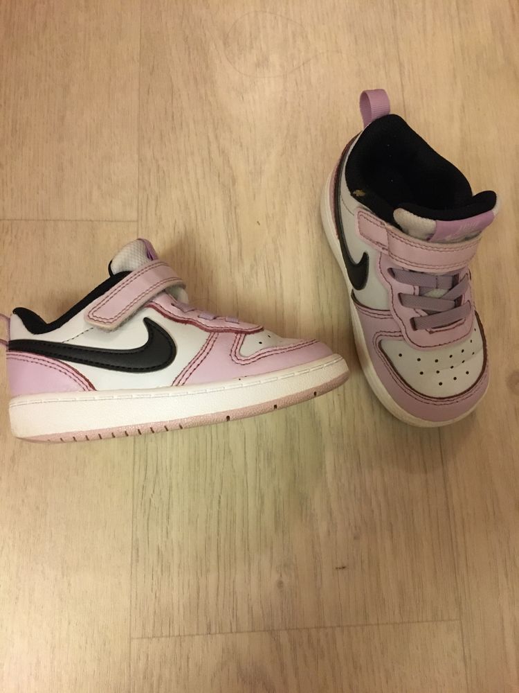 Buty Nike dla dziewczynki