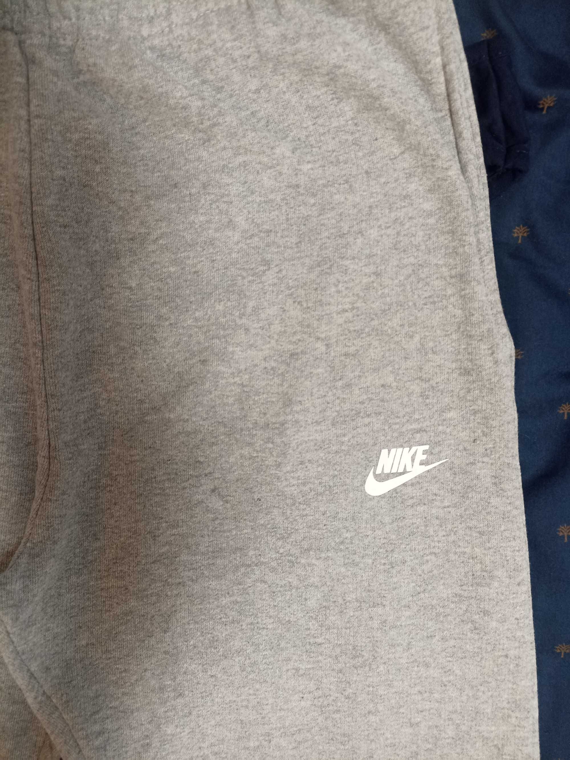 Spodnie dresowe Nike rozmiar M