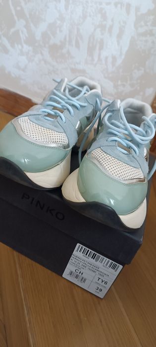 Кросівки жіночі Pinko 39 р