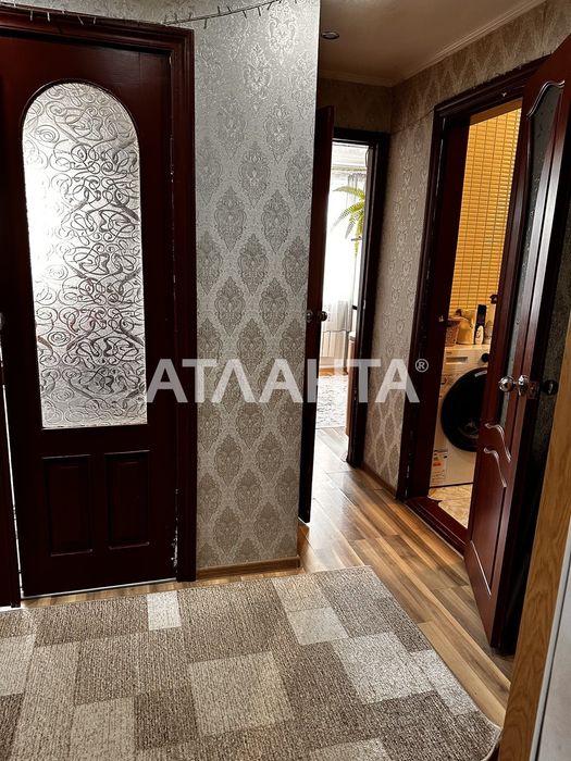 2 комн квартира с ремонтом Ленпоселок Магистральная