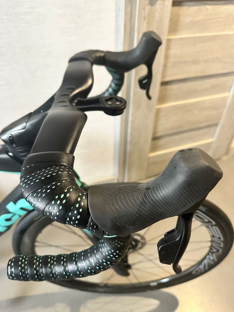 Bianchi oltre Pro