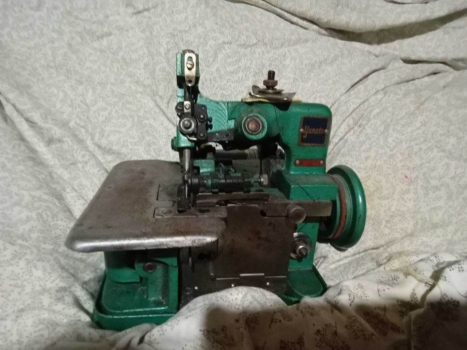 Оверлок Yamata GN1-2D