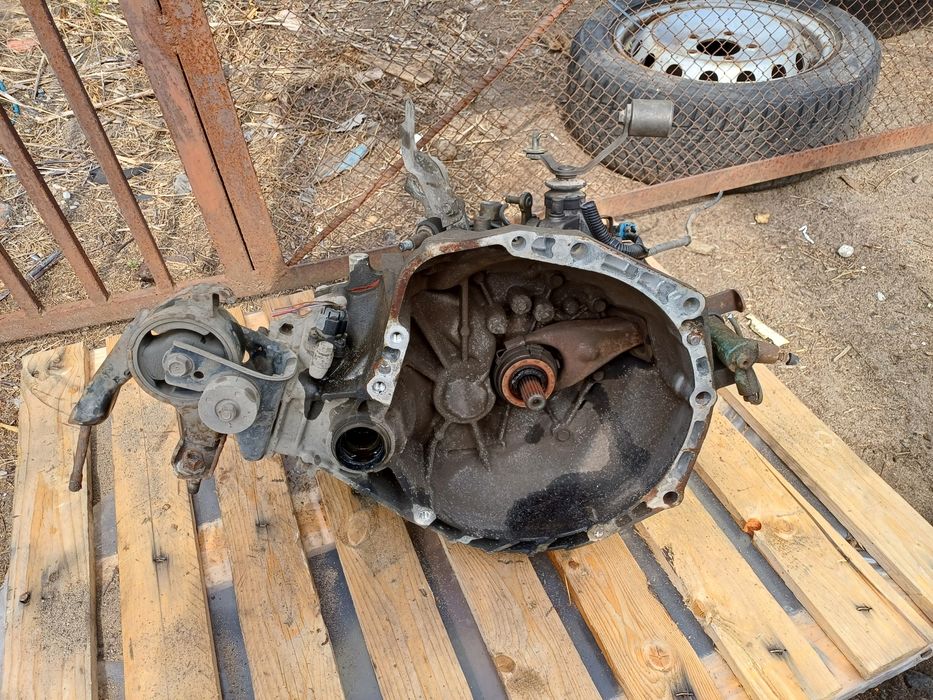 Toyota Yaris I 1.0 skrzynia biegów manualna sprawna