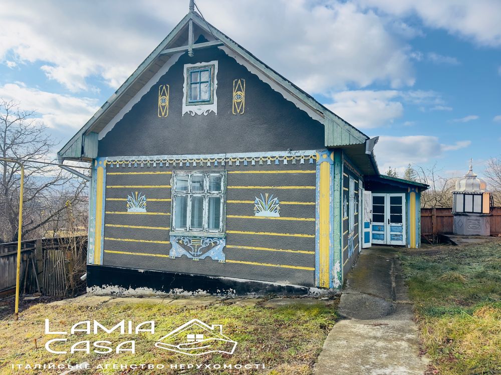 Продаж будинку в с. Тисовець