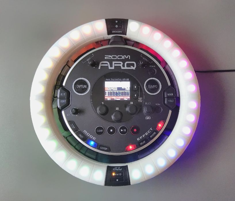 Zoom ARQ AR-96 - Уникальный грувбокс, синтезатор, драм-машина, семплер