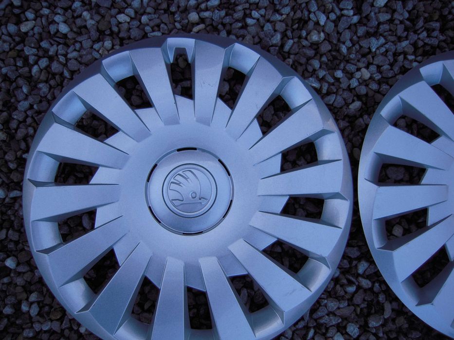 Kołpaki oryginalne SKODA Octavia Superb 16 cali