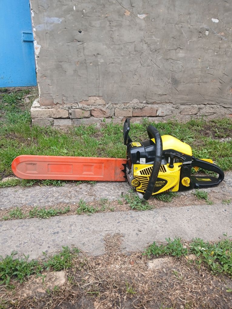 Продам бензопилу KENTAVR