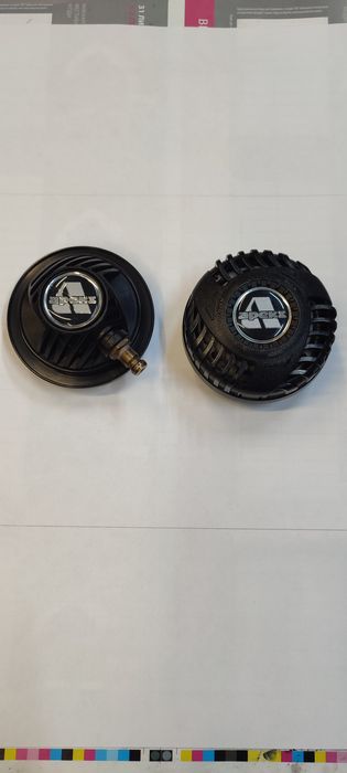 Комплект клапанов для сухого гидрокостюма