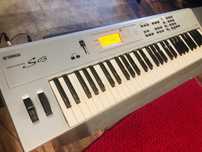 Yamaha S03 teclado sintetizador